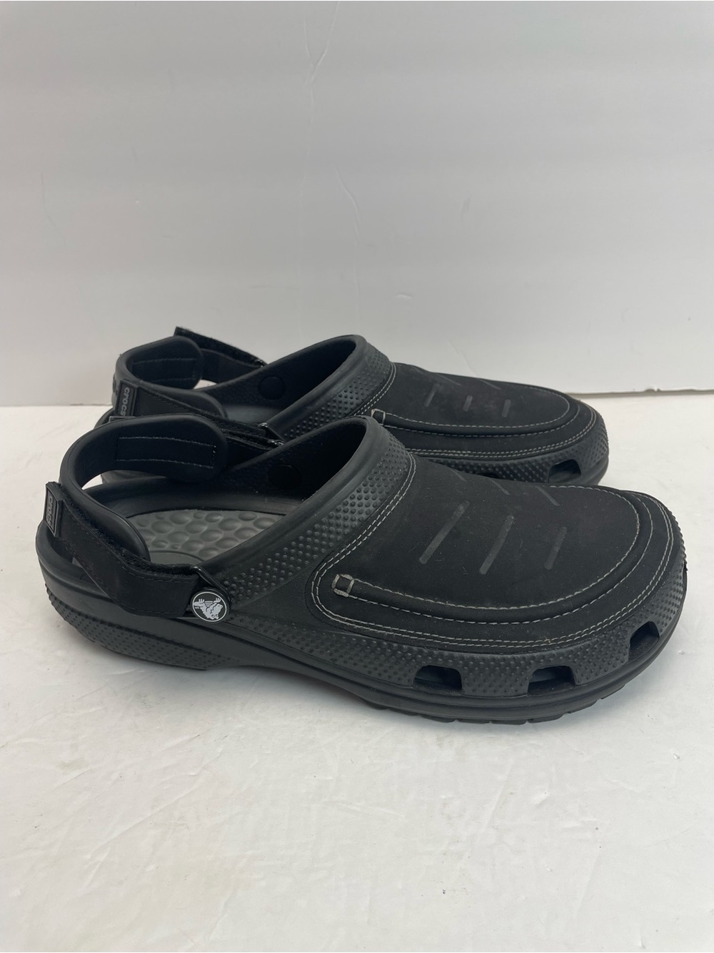 Crocs Yukon Vista II Clogs Mens 10 Black Rugged Vegan Leather Adjustable 207142